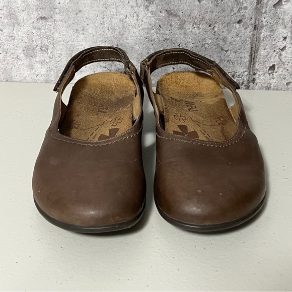 Dr. Andrew Weil Lucia Slingback Leather Mule - Picture 7 of 14